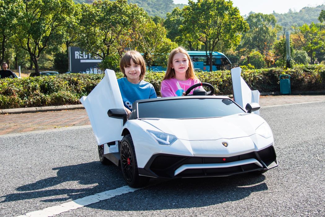 Freddo Lamborghini Aventador 2 Seater Ride On Car for Kids